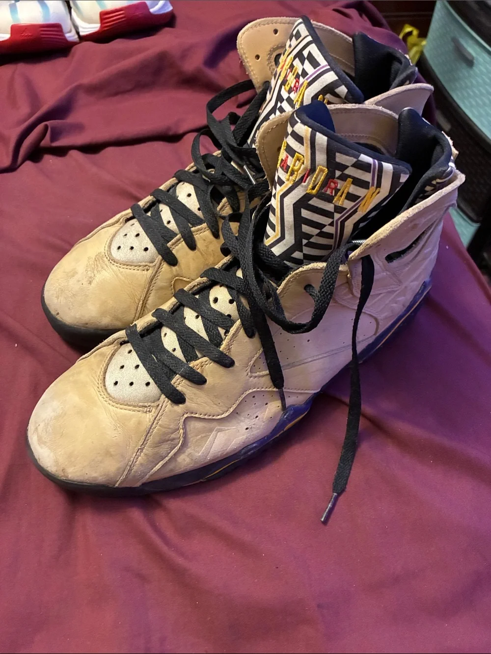 Jordan 7 Retro SE Afrobeats